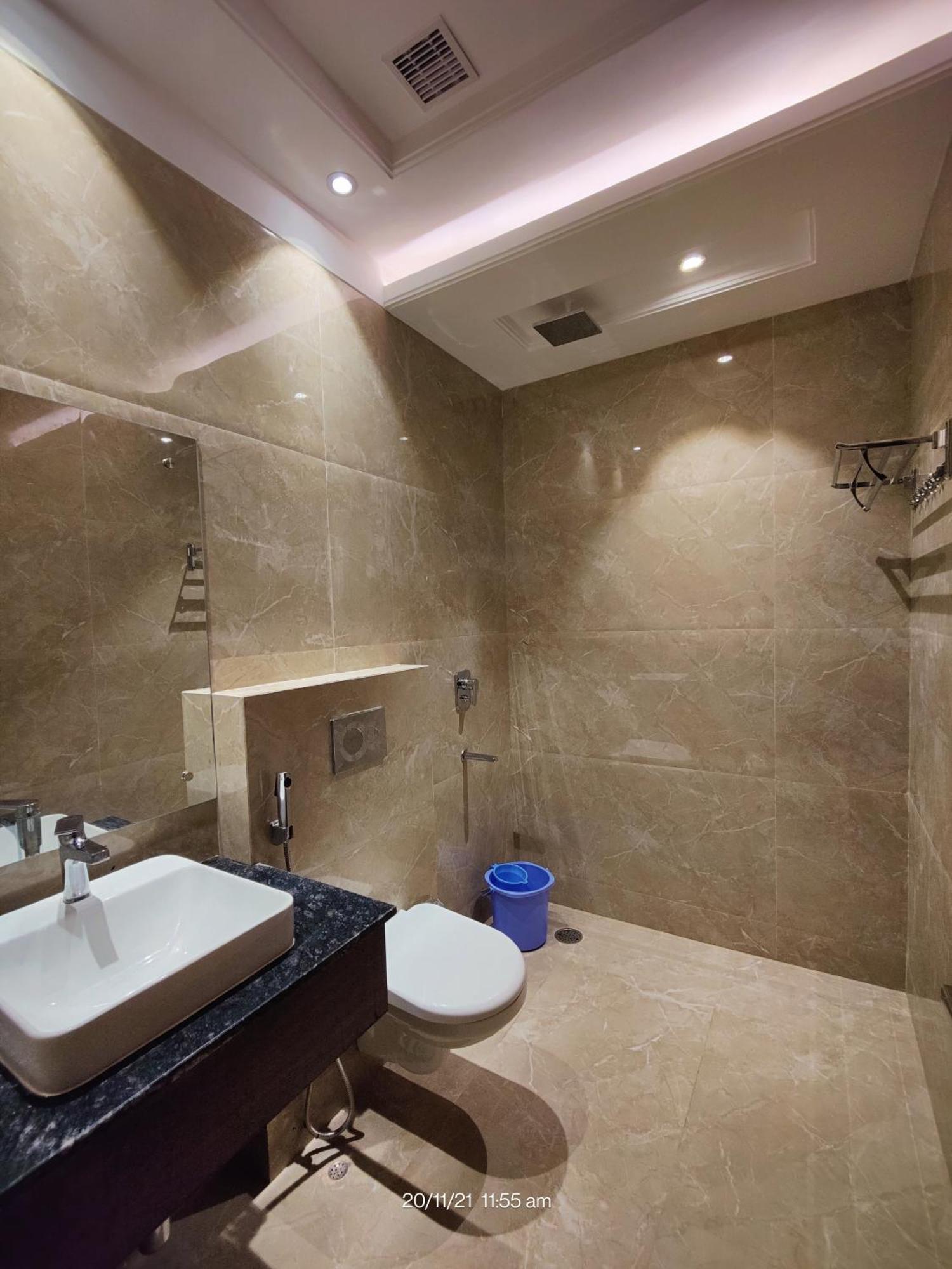 Mds Royal Resort Tulsipur Buitenkant foto